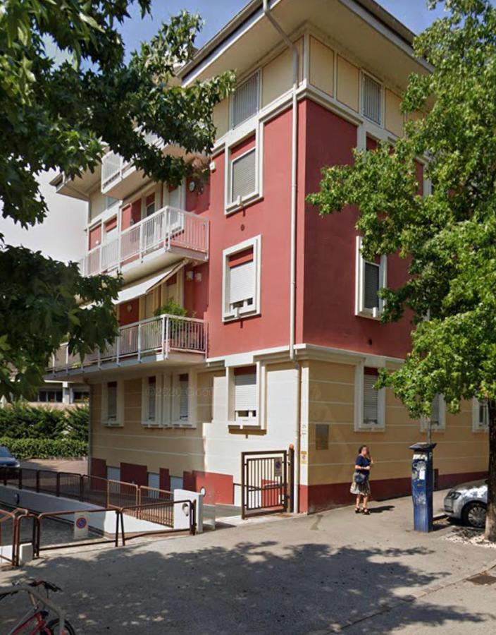 Cityu - Milano 25 Appartamento Trento Centro Con Parcheggio Privato Gratuito المظهر الخارجي الصورة